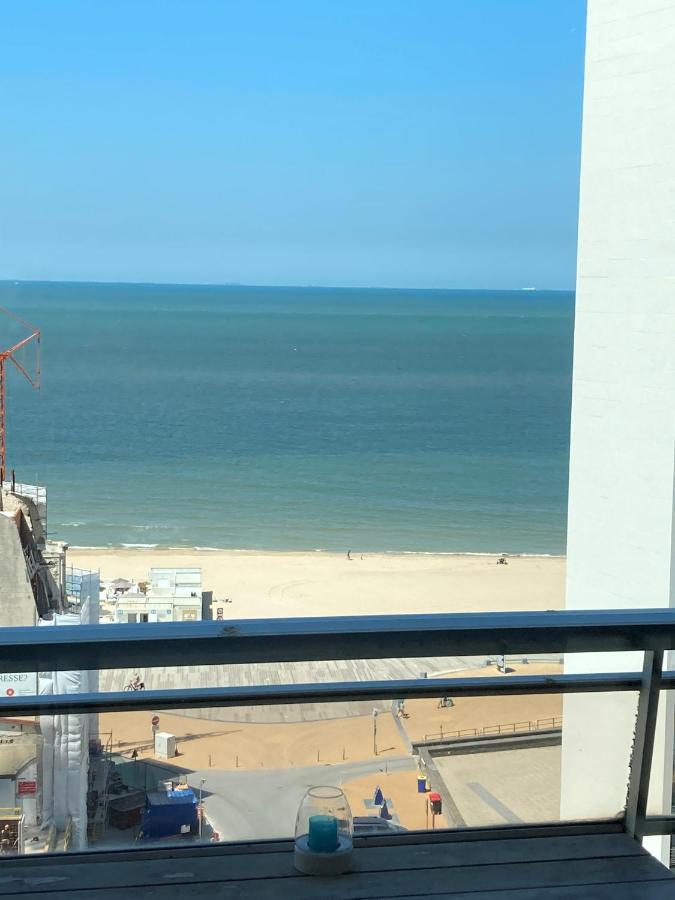 Tiny Apt W/ Balcony And Seaview, Even Out Of Your Bed ! Ostende Exterior foto